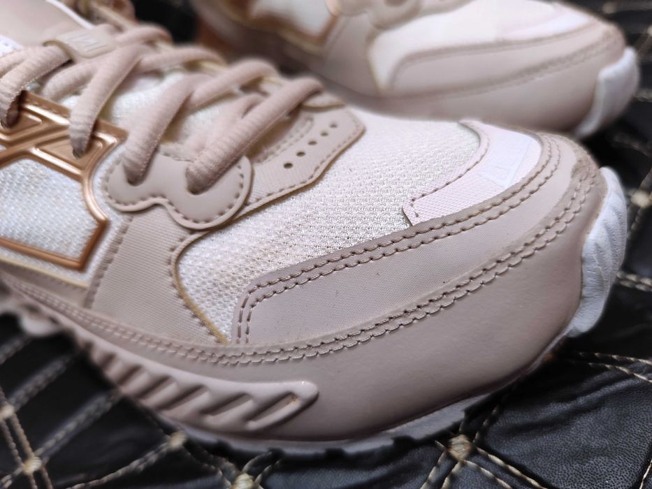 Кроси Nike Shox Enigma 9000. Оригінал - 39 (25.5см)