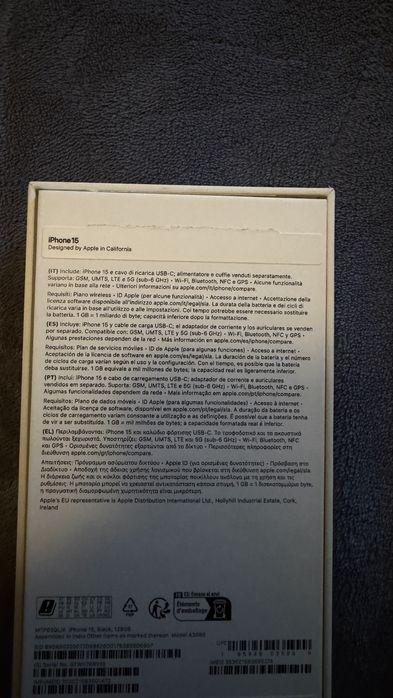 IPhone 15 128GB preto com caixa