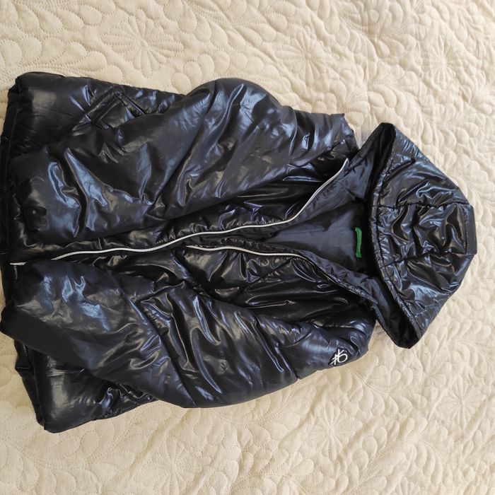 Куртка весняна. Розмір 140 см