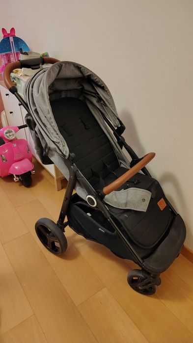 Carrinho de passeio Kinderkraft Large Plus
