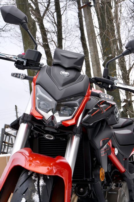 Мотоцикл QJMOTOR SRK 400
