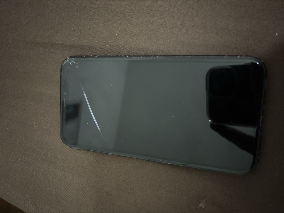 Iphone 11 preto