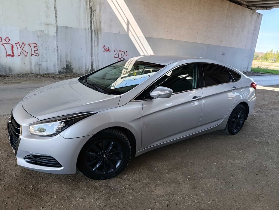 Hyundai i40 sedan automat