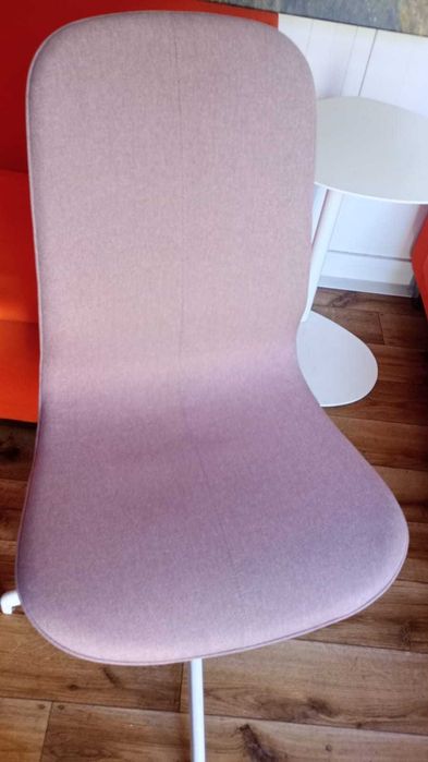 Krzesło konferencyjne obrotowe różowe krzesła fotele konferencyjne