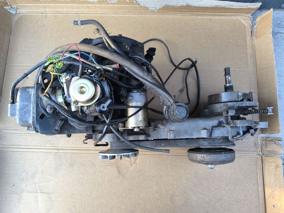 Silnik 125cc 4t skuter kompletny