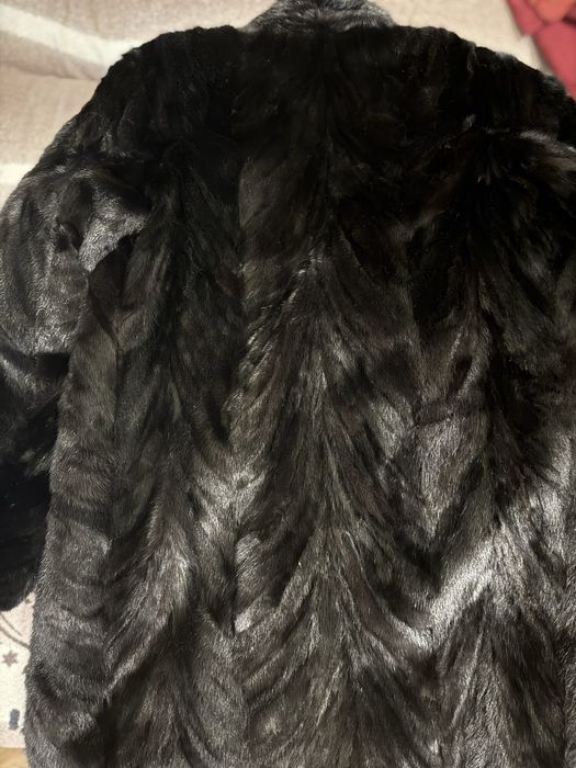 Шуба норкова, ідеальний стан, дуже тепла.