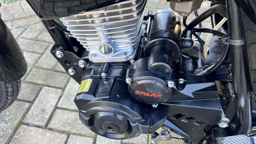 Продам мотоцикал у ідеальному стані  обєм 200 кубів.