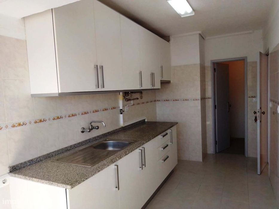 Apartamento T2 - Centro Setúbal - Boa Localização