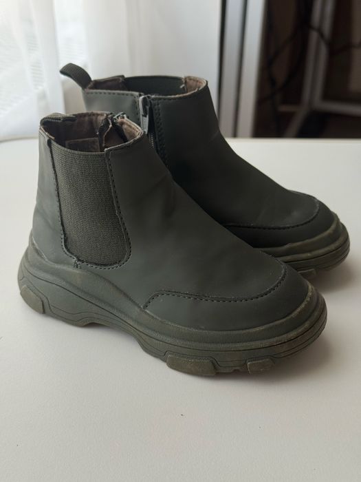 Ботинки, черевики, макасини, кросівки для хлопчика Zara