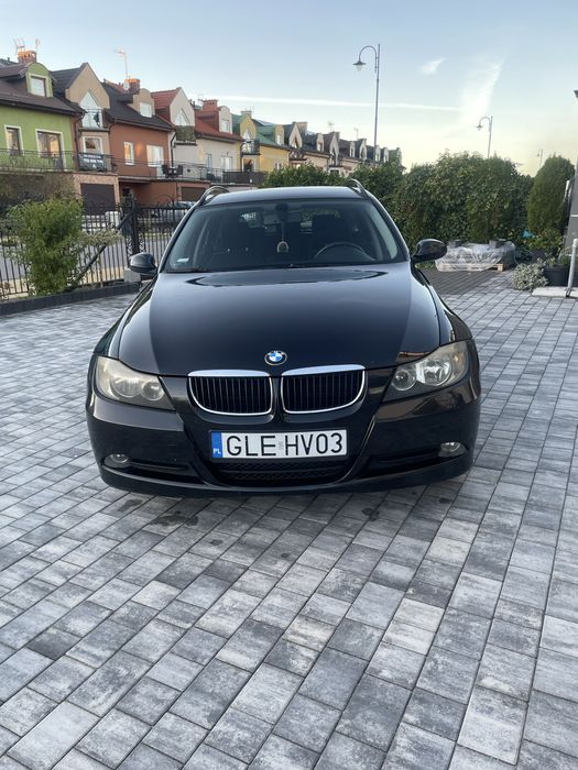 BMW e91 318d/2008r/143km