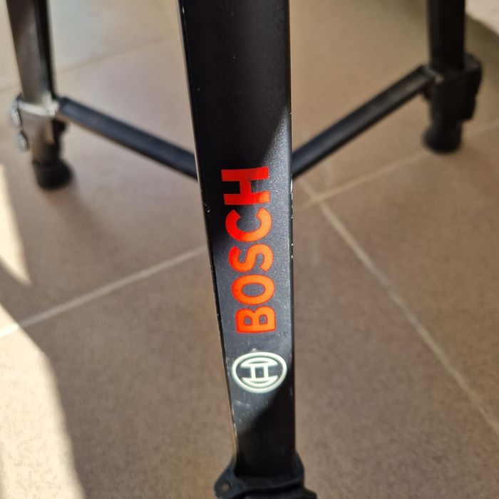 Profesjonalny statyw Bosch BT150