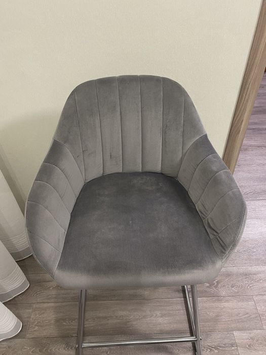 Барный стул