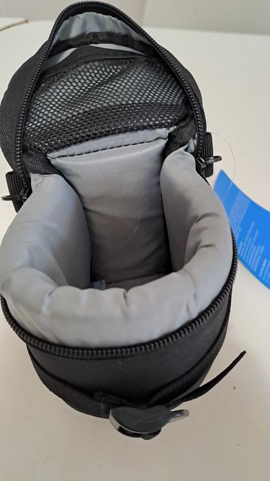 Estojo/Mala para objetivas fotográficas. Novo.