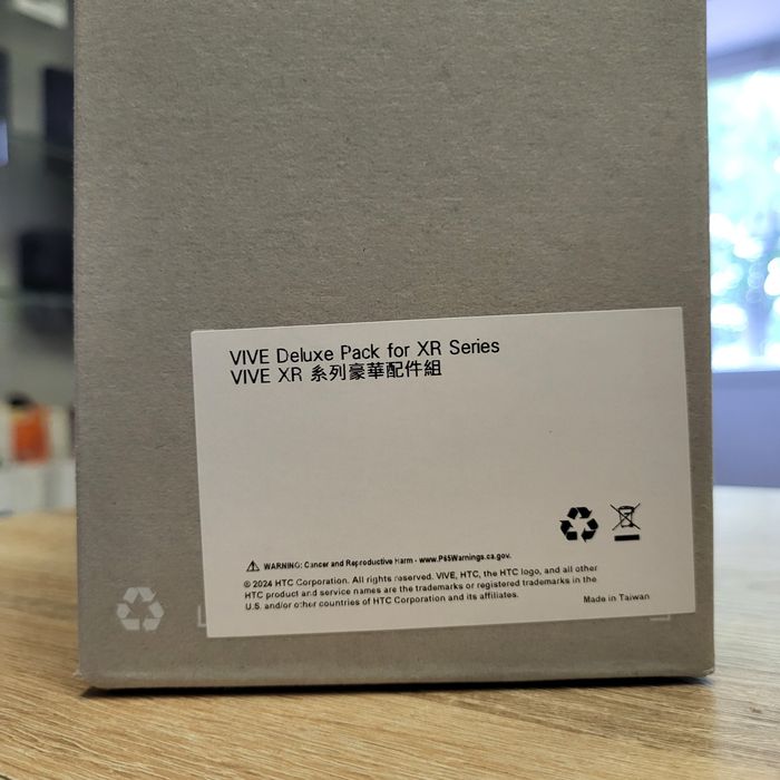 VR окуляри HTC Vive XR Elite Deluxe Pack Нові! Магазин! Гарантія!