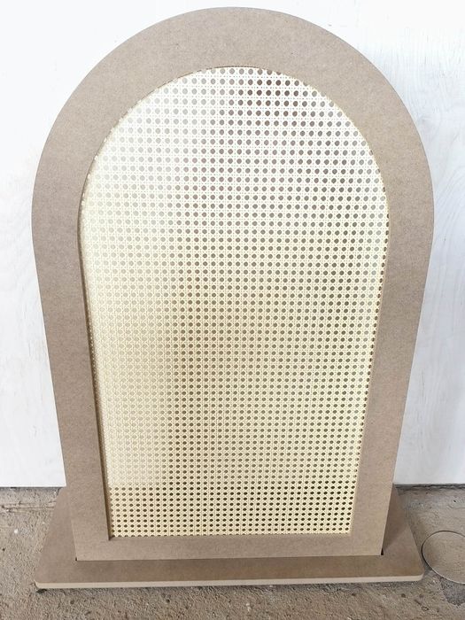 Ścianka dekoracyjna/panel z plecionką wiedeńską/stelaż
