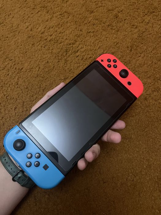 Nintendo Switch V2 + sd 256 gb