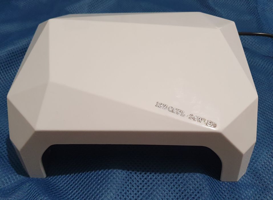 УФ лампа для нігтів манікюру