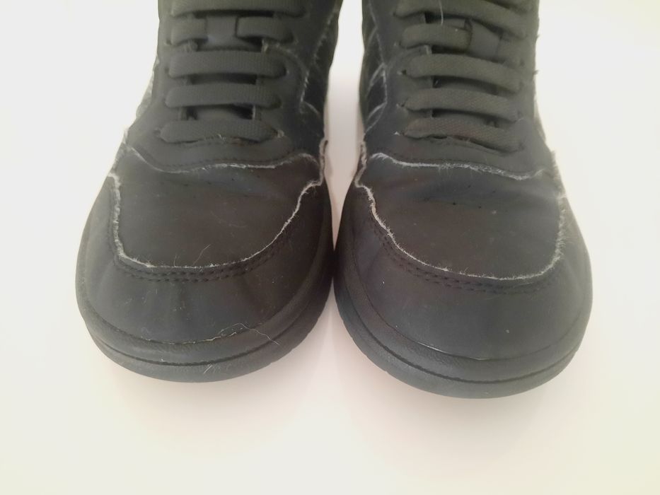 Sapatilhas Adidas pretas