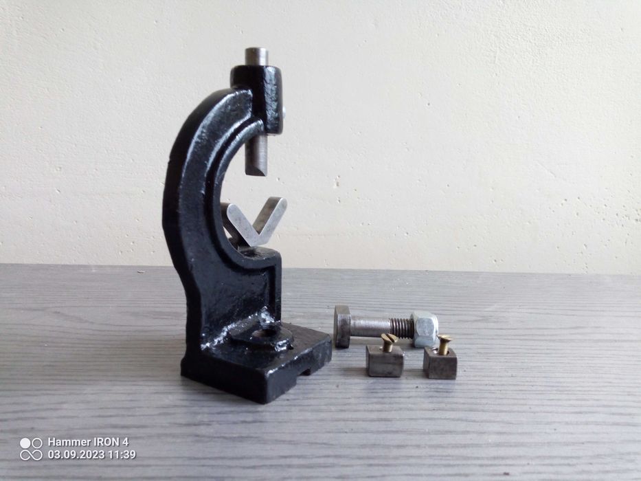 Podtrzymka do tokarki OUS-1