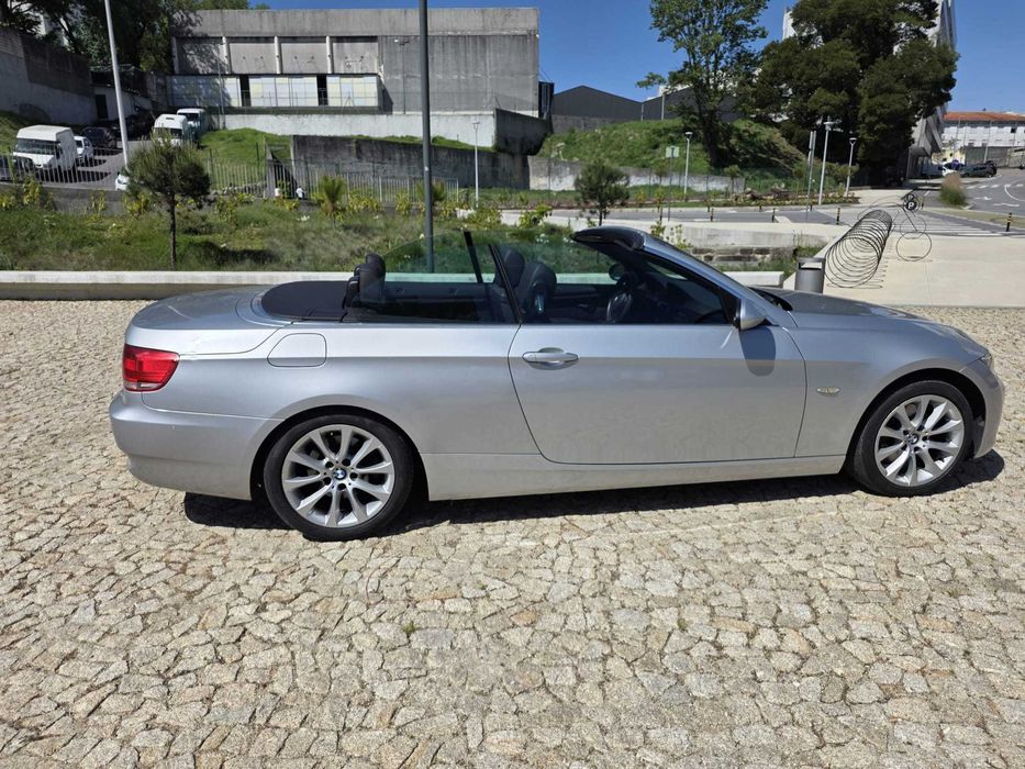 BMW 320i Cabrio Nacional - 82 mil kms