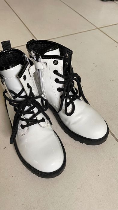 Dziecięce buty jesienno-wiosenne Geox rozmiar 30