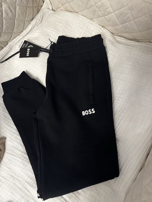 Spodnie dresowe męska S nowa