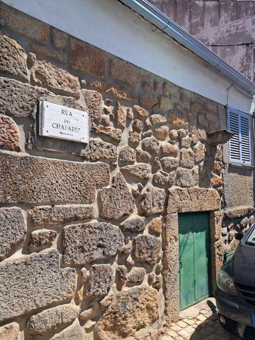 Venda casa T1  com loga