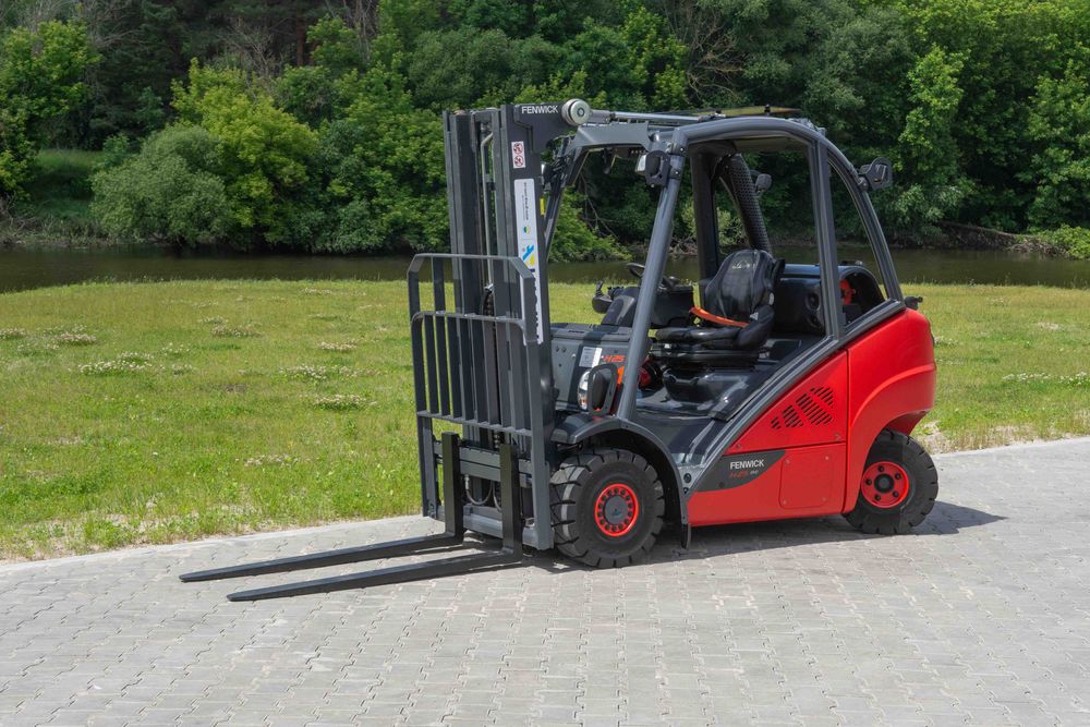 Вилковий навантажувач Linde H25T-02 2020