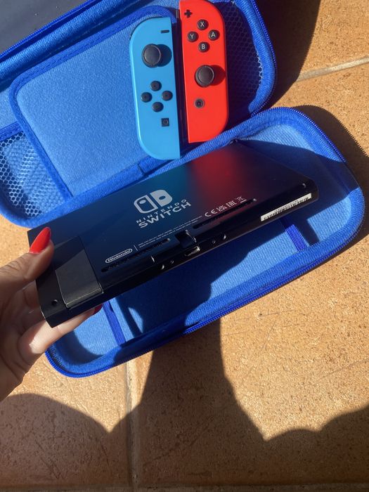Nintendo Switch com Todos os Acessorios
