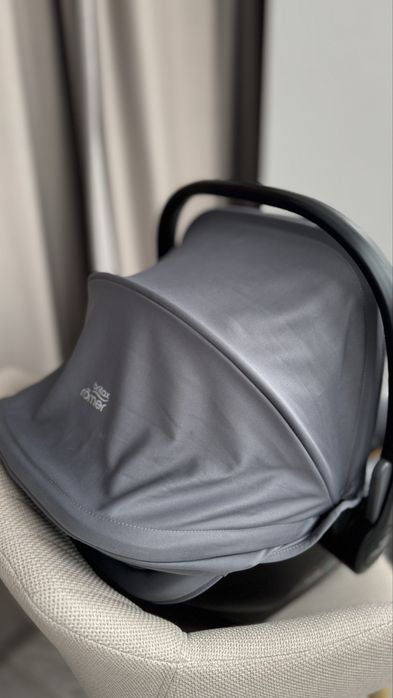 Автокрісло Britax-Romer BABY-SAFE CORE Frost Grey