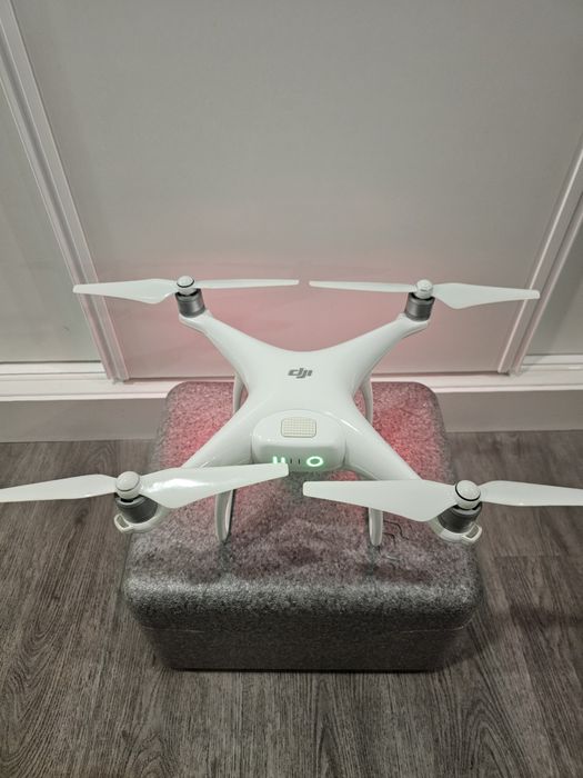 Drone DJI phantom 4