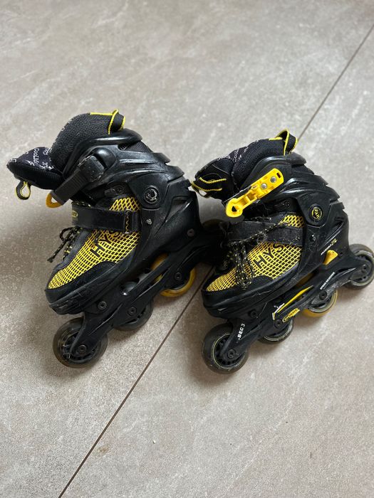 Ролики майже нові