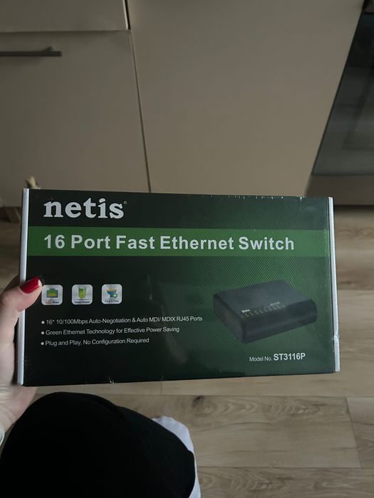 netis®
Netis 16 Port Fast Ethernet Switch