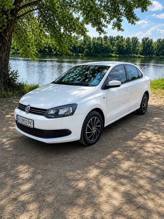 Продам Volkswagen Polo 2013р 1.6 газ/бензин