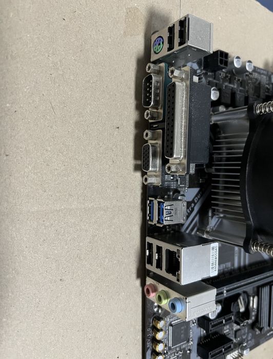 Комплект Gigabyte H310M DS2 + I5-9400f + 8GB DDR4