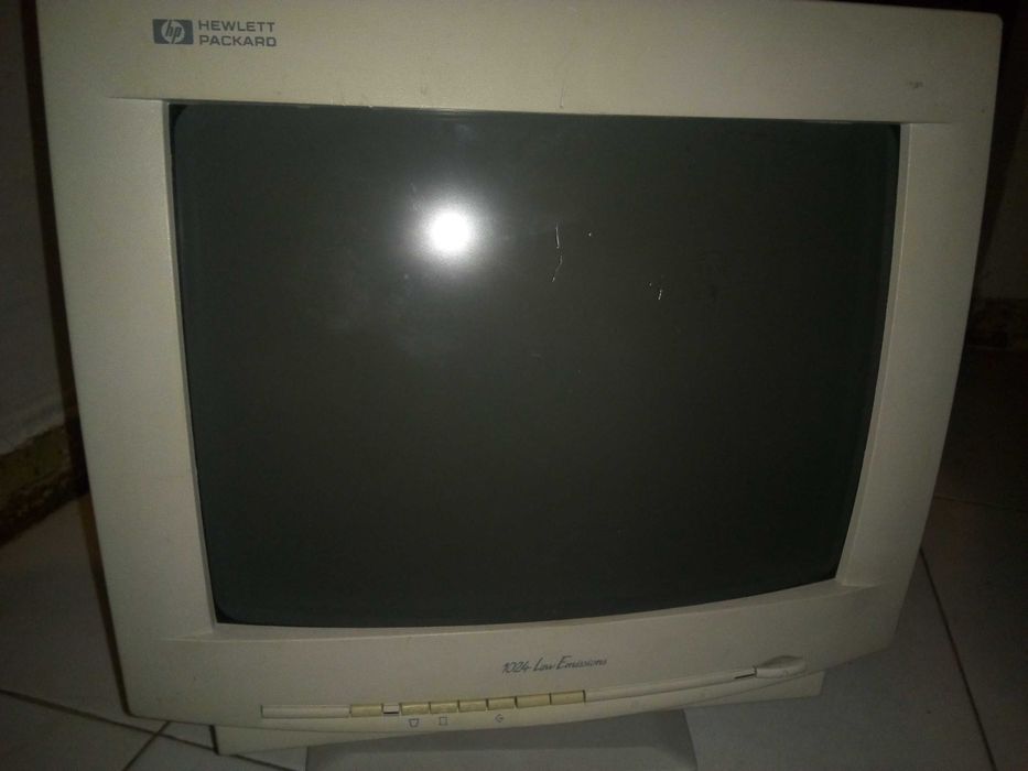 Monitor HP antigo