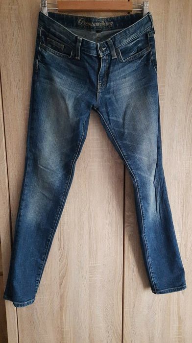 Jeansy Gap 4/27A (36)