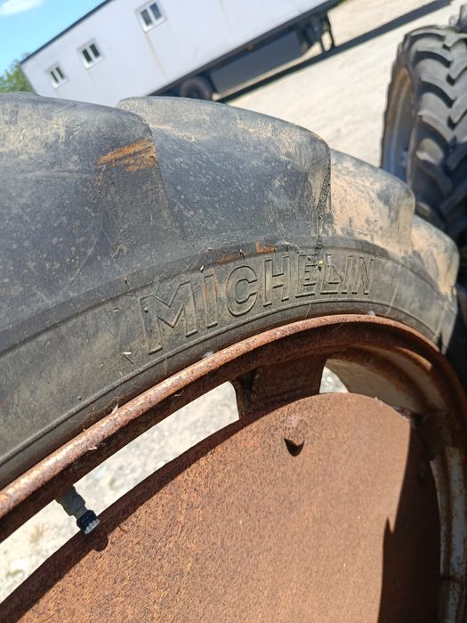 Rondas estreitas para tractor