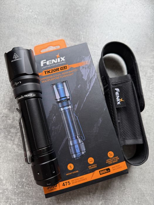 Latarka Fenix TK20R v2.0