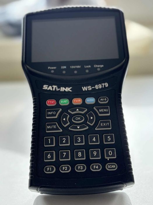 Profesjonalny miernik sygnału