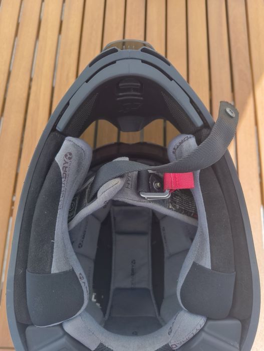 Capacete Icon Airflite Stealth MIPS