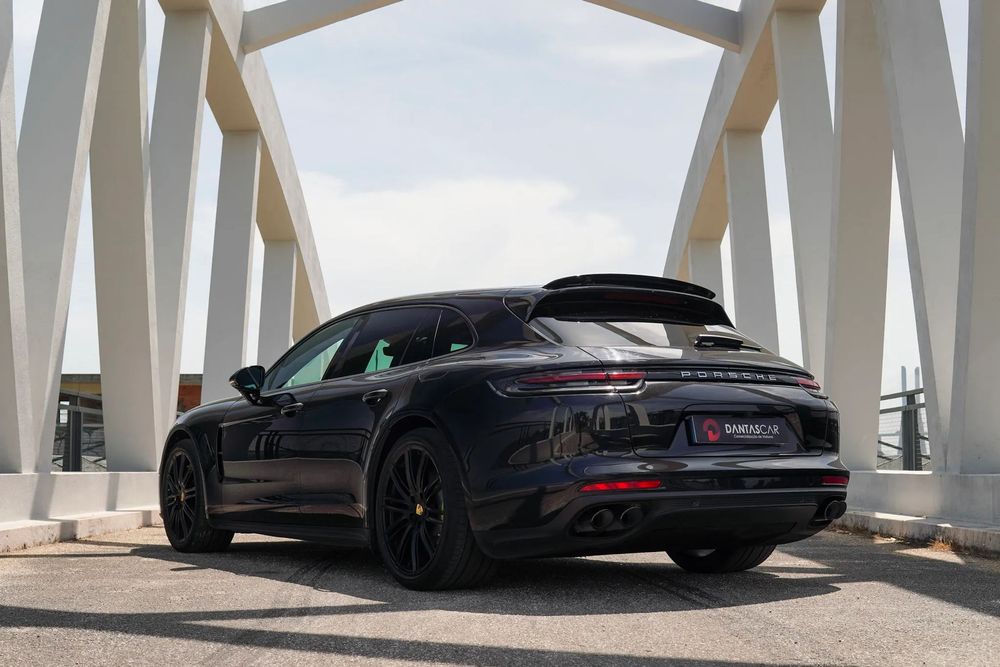 Porsche Panamera 4 E-Hybrid 10 Years Edition
