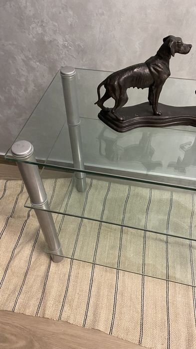 Тумба скляна під телевізор