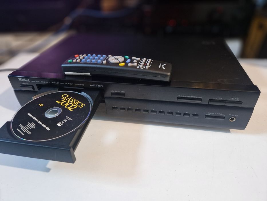 Odtwarzacz CD -YAMAHA CD 590 Pro bit-pilot