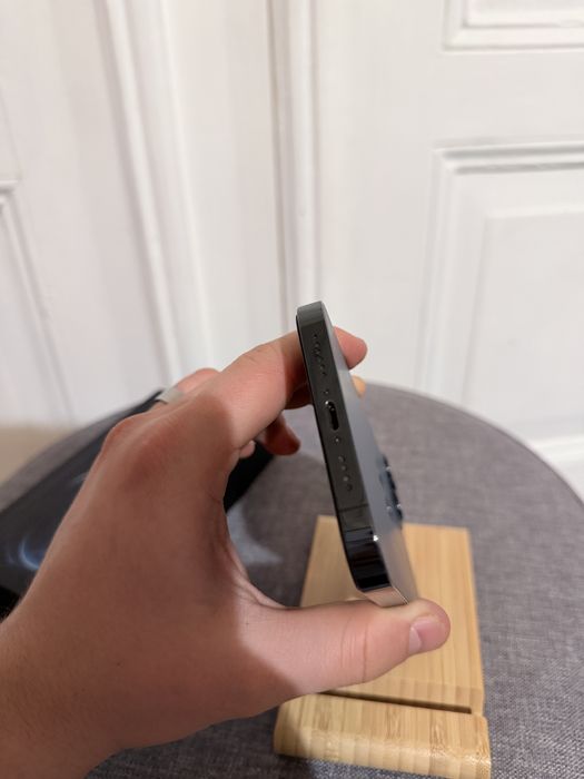 Telefon niebieski Iphone 12 Pro Max 256gb