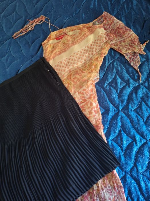 Vestido e saia M pouco uso
