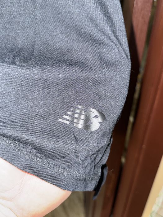 Жіноча футболка New Balance