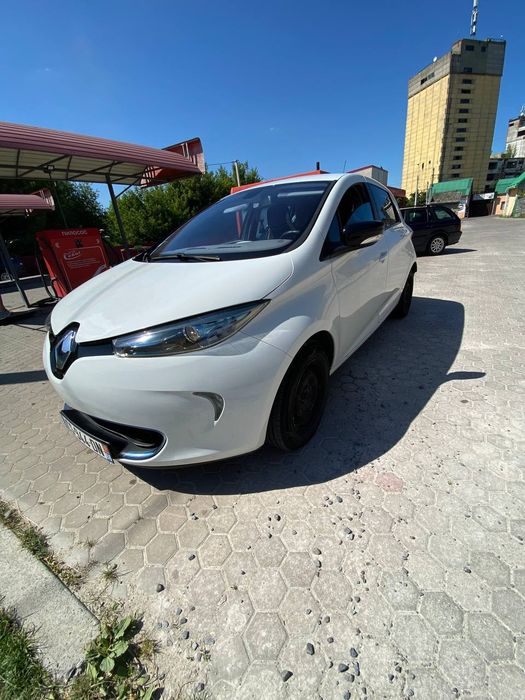 Продам Рено Зоє з хорошим запасом ходу жива бптерея