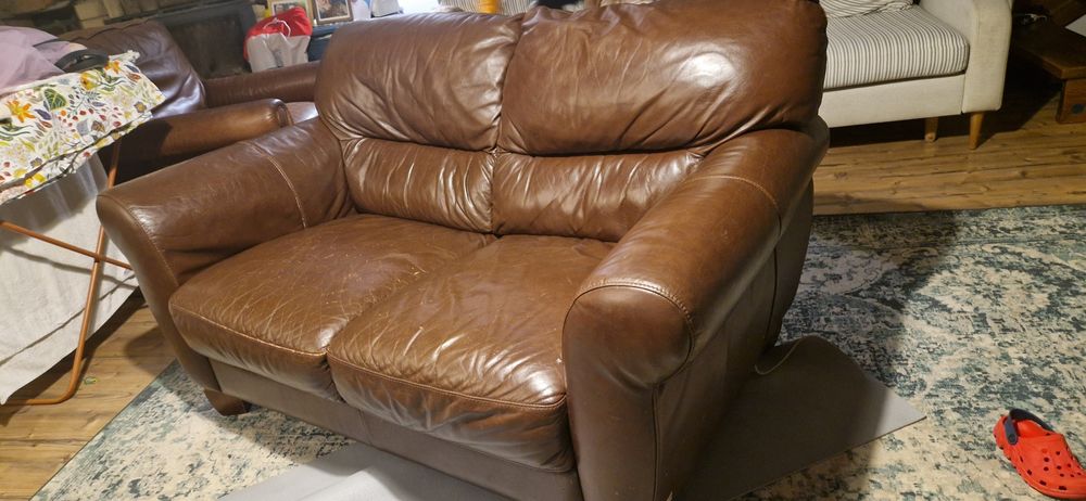 Sofa skorzana plus fotel