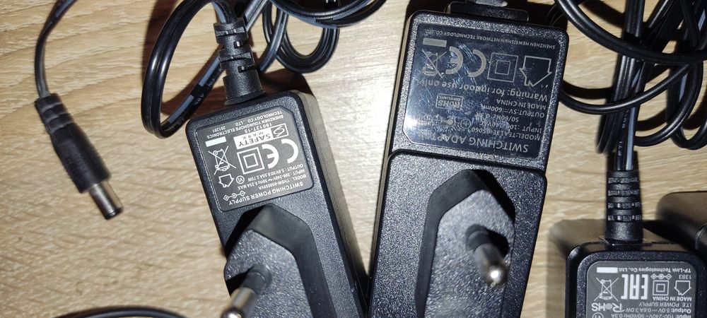 Коммутаторы TP-LINK, D-Link, Tenda блоки питания, шнуры USB A-B.